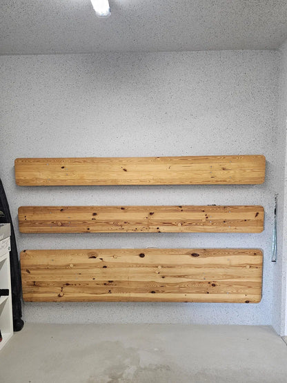 Kundenfoto: komplett montierte Stahlbühne Platzsparer Bierzeltgarnitur-Wandhalterung an der Wand