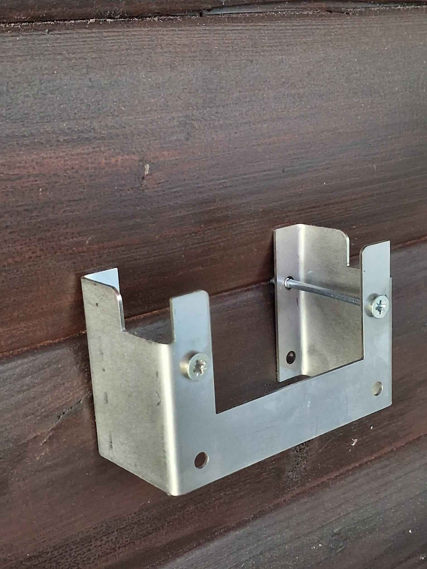 Stahlbühne Platzsparer -  Edelstahl Wandhalterung  für Bierzeltgarnitur - senkrechte Anbringung! (Set)