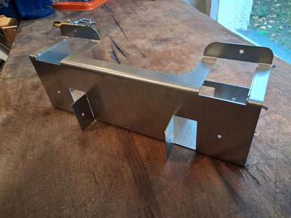 Holzstapelhilfe aus Edelstahl – Brennholzregal-Halter V2A