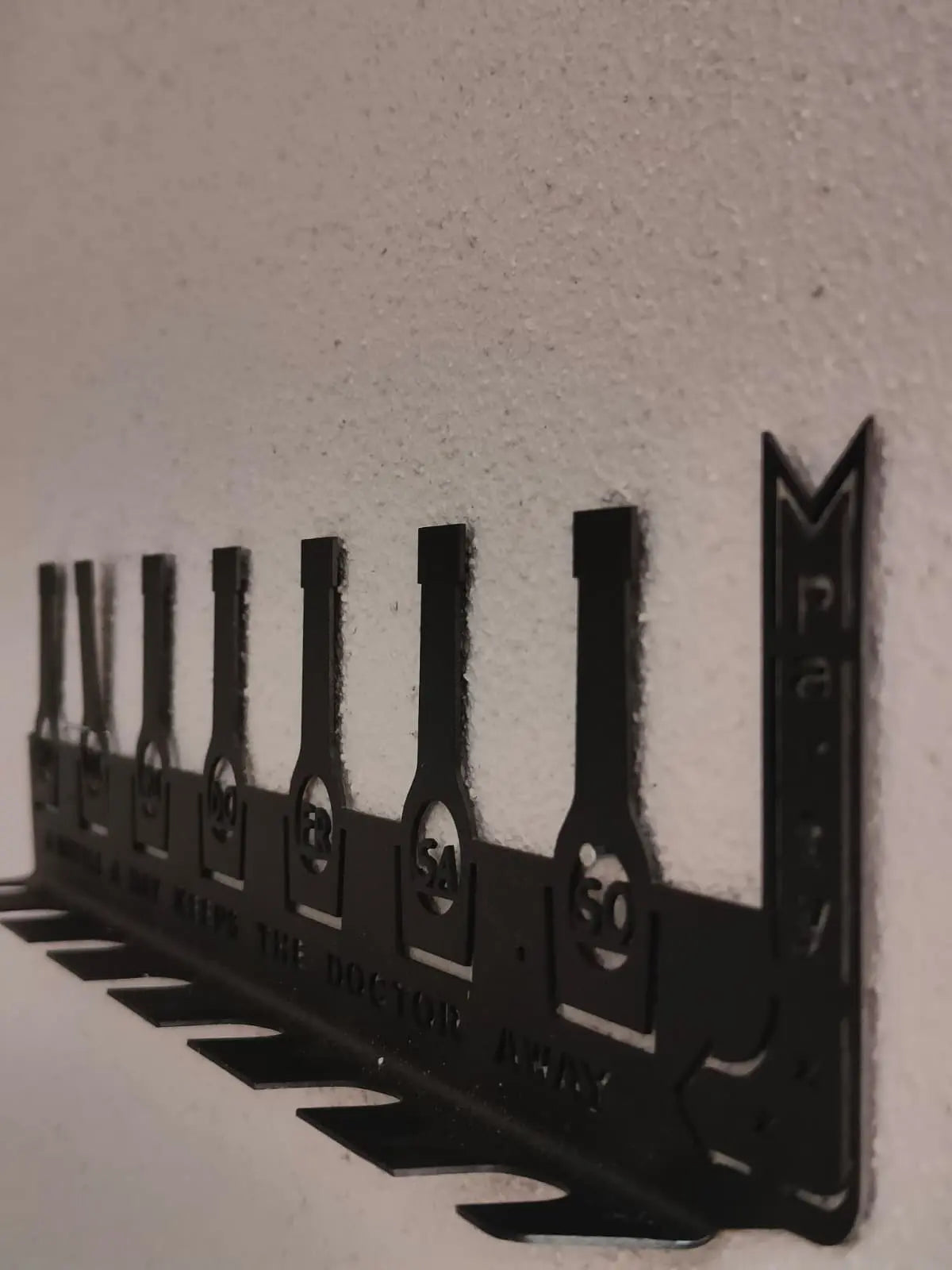 Shots Flaschenregal aus Stahl - Getränkeplaner - Stahlbühne